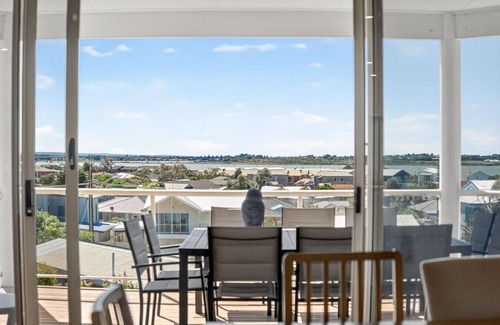 Goolwa South House | Serenity on Sir George