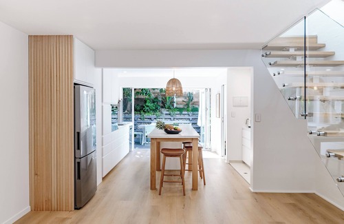 Sunshine Beach Apartment | Serenity on Sunshine~Easy Walk to Village & Beach