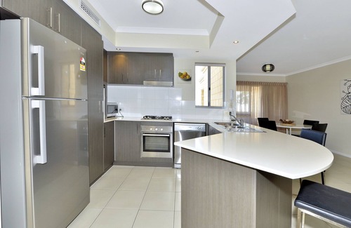 Mandurah Apartment | Serenity on the Terrace