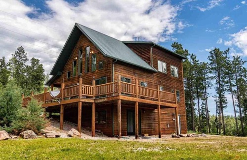 Sturgis House | Serenity Pines in Boulder Canyon