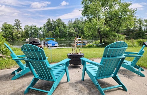 Irons Cottage | Serenity Shores on Big Bass Lake
