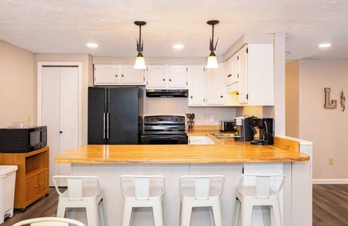 Harshaw House | Serenity Shores on Sand Lake