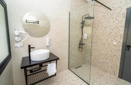 Branes Apartment | serenity stays-luxury suites & appart 2