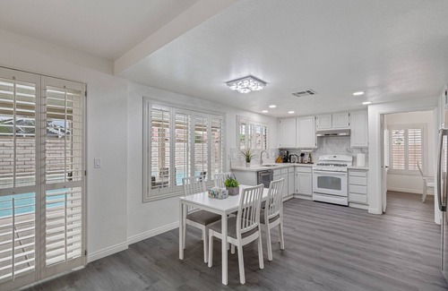 Spring Valley House | Serenity Suite; luxury retreat in the heart of Vegas