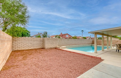 Spring Valley House | Serenity Suite; luxury retreat in the heart of Vegas