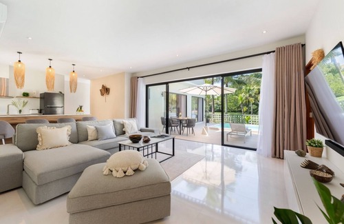 Hua Thanon Villa | Sereniwood 1 - 2BR Pool Villa