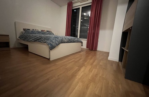 Gennevilliers Apartment | Serenspot