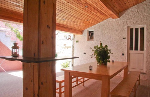 Santa Eulalia Villa | Serra da Estrela Seven Rooms Suite Villa