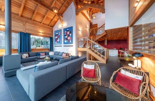 La Salle-les-Alpes Ski Chalet | Serre-Chevalier: 5-star luxury chalet, Spa area, panoramic view