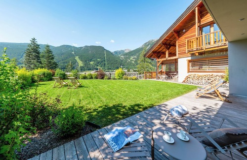 La Salle-les-Alpes Ski Chalet | Serre-Chevalier: 5-star luxury chalet, Spa area, panoramic view