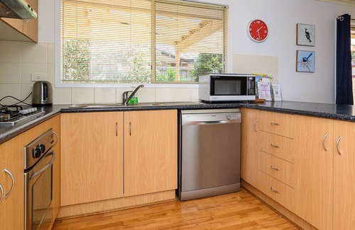 Inverloch House | Serrell by the Sea Inverloch