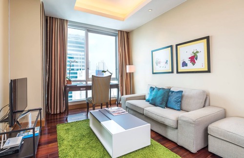 Yan Nawa Apartment | Serviced 2 Bed SKY VILLAS with View, Pool and BTS