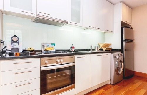 Yan Nawa Apartment | Serviced 2 Bed SKY VILLAS with View, Pool and BTS