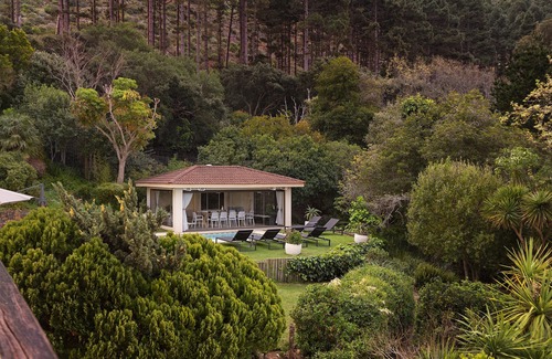 Constantia Villa | Serviced Exclusive Private Constantia Villa