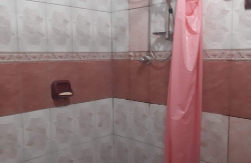 Trujillo House | Servicio especial (cocina, lavadora y duchas con agua caliente)