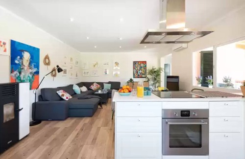 Lloseta Villa | Ses Veles (Without Deposit), Lloseta