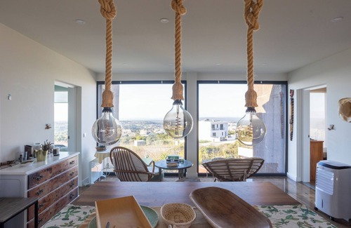 Santana House | Sesimbra Nature Retreat- EKO HOUSE