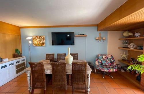 Sesimbra Apartment | Sesimbra Retreat by the Sea