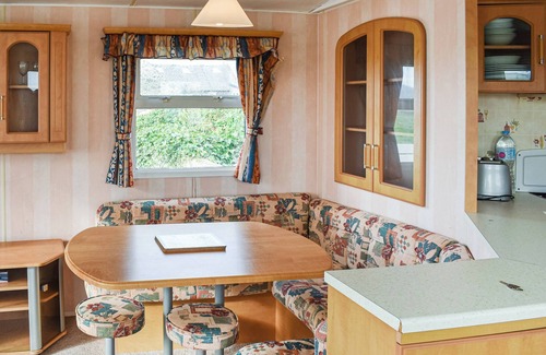 Garn Fadryn Cottage | Set in a lovely, private position surrounded by countryside.
