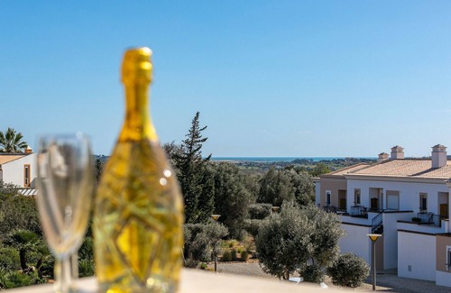 Portimao House | Set in Superb, Tranquil Gardens, yet Only a Short Drive to the Centre of Lagos