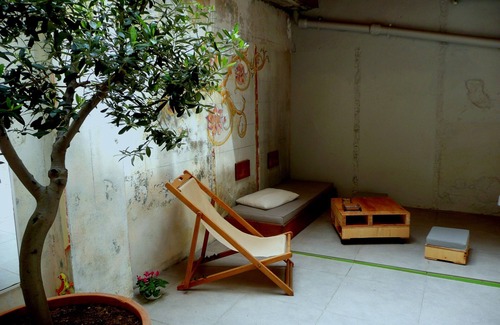 Sete Apartment | Sète center loft with patio