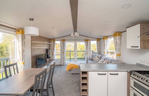 Prestonpans House | Seton Sands Kings Barnes | 3BR| Parking | Wi-Fi