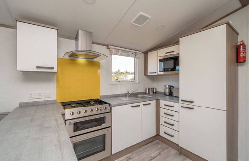 Prestonpans House | Seton Sands Kings Barnes | 3BR| Parking | Wi-Fi