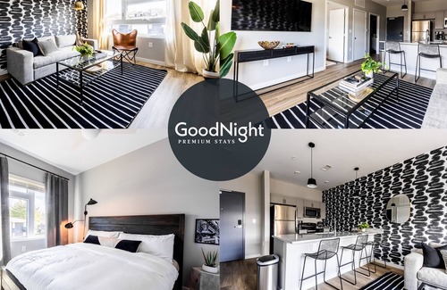 Nashville House | SEVEN AT SEVEN - OPTIMUM ONYX