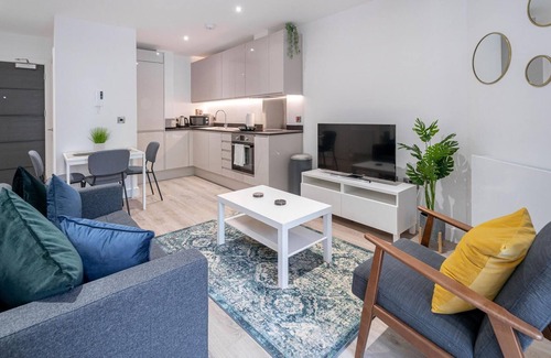 Barnt Green Apartment | Seven Living Residences Solihull - 1 Bed Apartment close to NEC and BHX