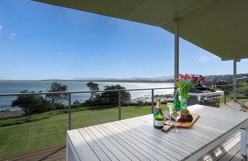Gerroa House | Seven Mile Heaven - your coastal kingdom
