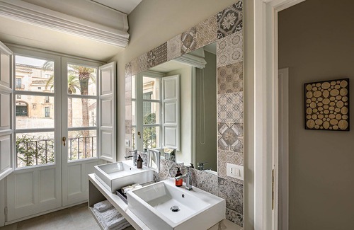 Noto Historic Centre Bed & Breakfast | Seven Rooms Villadorata