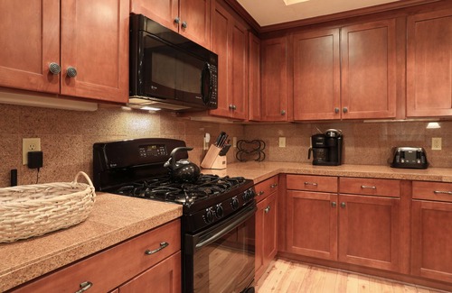 Champion House | Seven Springs - Southwind Ski-in Ski-Out Mountaintop Townhouse