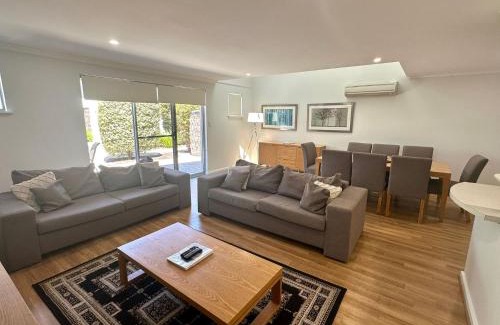 Broadwater Villa | Seventy at Cape View Resort