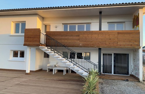Benesse-Maremne Apartment | Sewa surf house 10min from Capbreton Hossegor