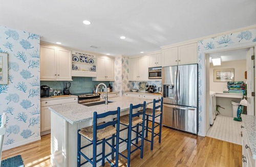 Boca Grande House | Sewarch 29 - Beach House - Sleeps 10 - Pet Friendly!