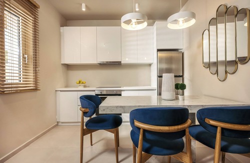 Skinaria House | Sewelo Suites