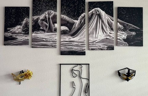 Kessler Apartment | Sexy & Sensual 1BR Escape
