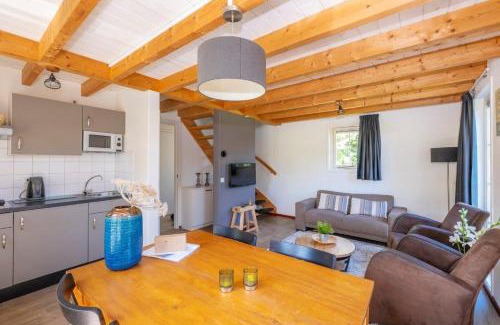 Wemeldinge House | Sfeervolle Zeeuwse Cottage met extra slaapkamer 4 personen