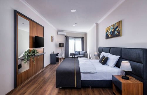 Karsiyaka Hotel | SH HOTEL
