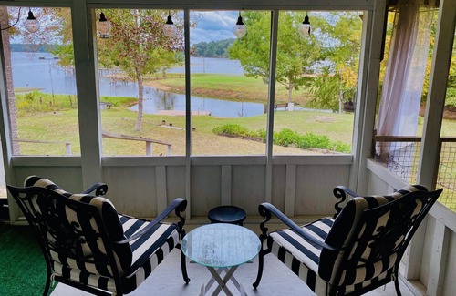 Negreet House | Sha Couyon - 2 acre Lake Front Retreat on Toledo Bend