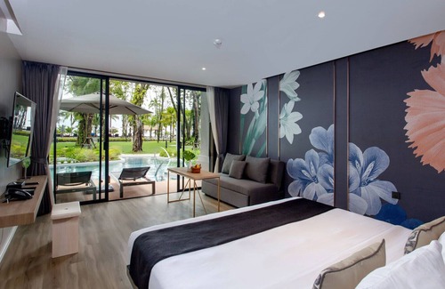 Khuekkhak Resort | (SHA+)Khao Lak Seaside wing Pool Access (S06)
