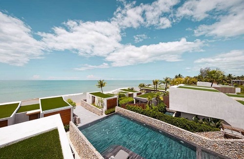 Khuekkhak Villa | (SHA+)Villa Beach Front with Private Pool(B04)