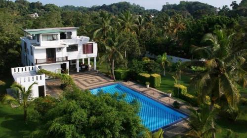 Matara Hotel | Shades Hotel & Villa