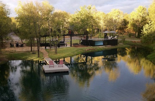 Lacy-Lakeview Cabin | Shadow Bend at Live Oak Lake | Modern Cabin