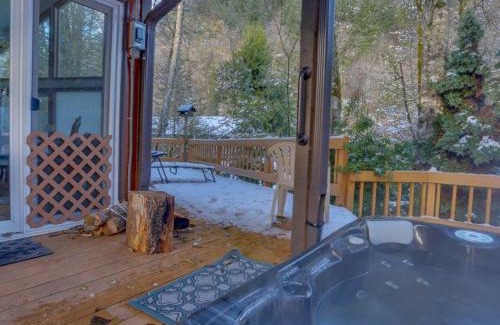 Mount Hood Village Ski Chalet | Shadowbrook Chalet