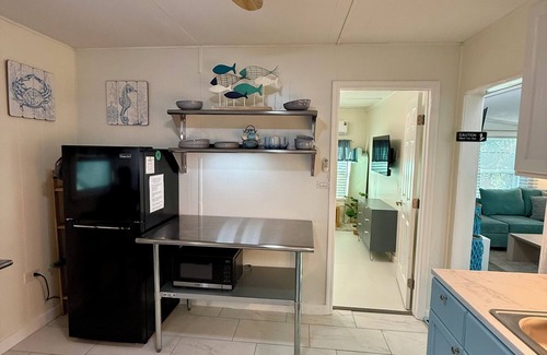 Stuart Cottage | Shady Acres Owner’s Suite