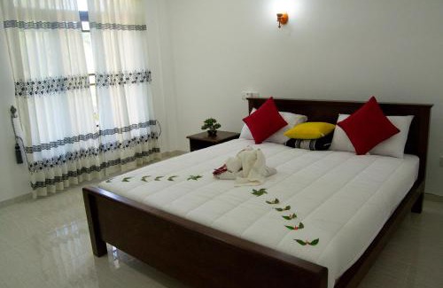 Sigiriya Bed & Breakfast | Shady mango villa