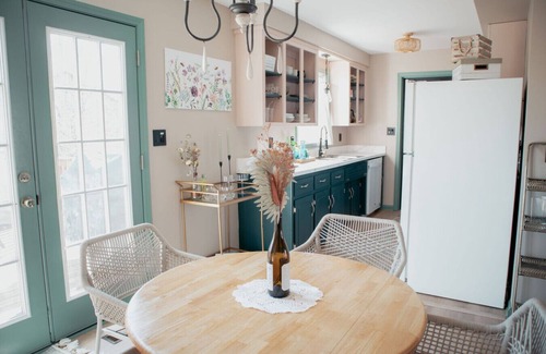 Clarksville Apartment | Shady Maple Home|King Bed & Fenced Yard, Location