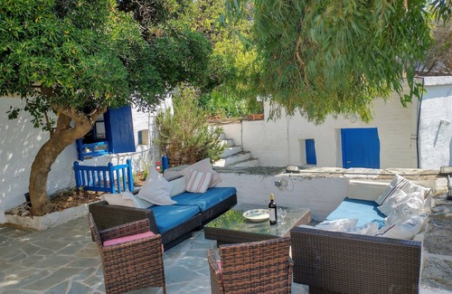 Andros Villa | Shady, Secret Hideway on glorious undiscovered Andros
