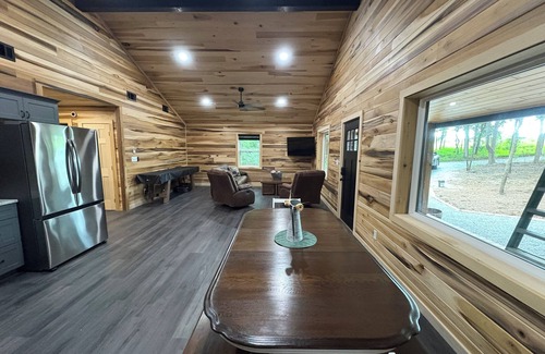 Golconda Cabin | Shady Wayside - Cabin in the woods